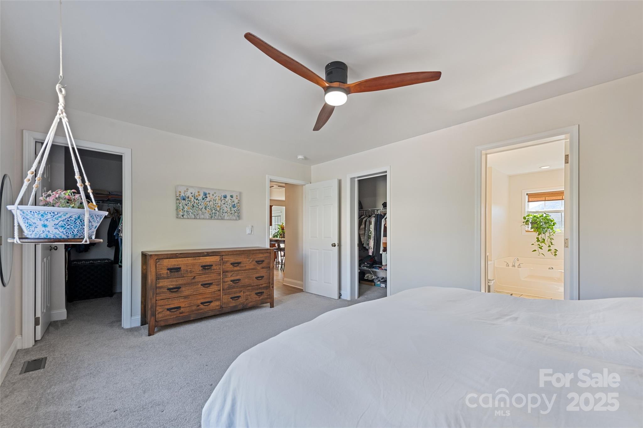 198 Gibson Cove Road Franklin, NC 28734 - Photo 17 of 32 Gallery Image 17