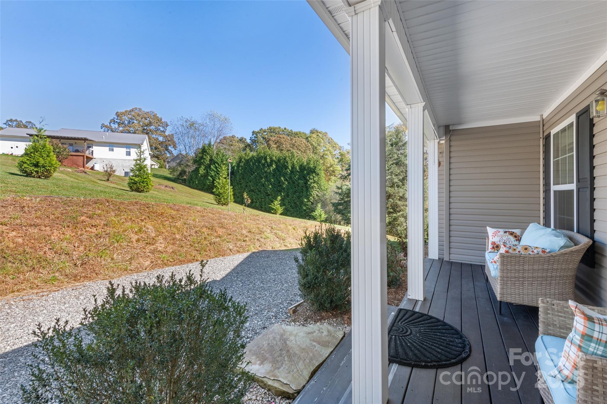 198 Gibson Cove Road Franklin, NC 28734 - Photo 8 of 32 Gallery Image 8