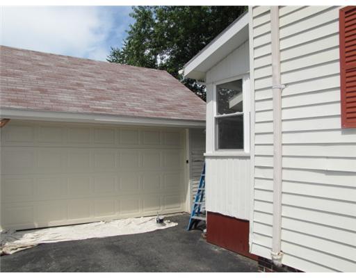 21 Colonial Road Portland, ME 04102 - Photo 14 of 14 Parking Lot/Garage.
