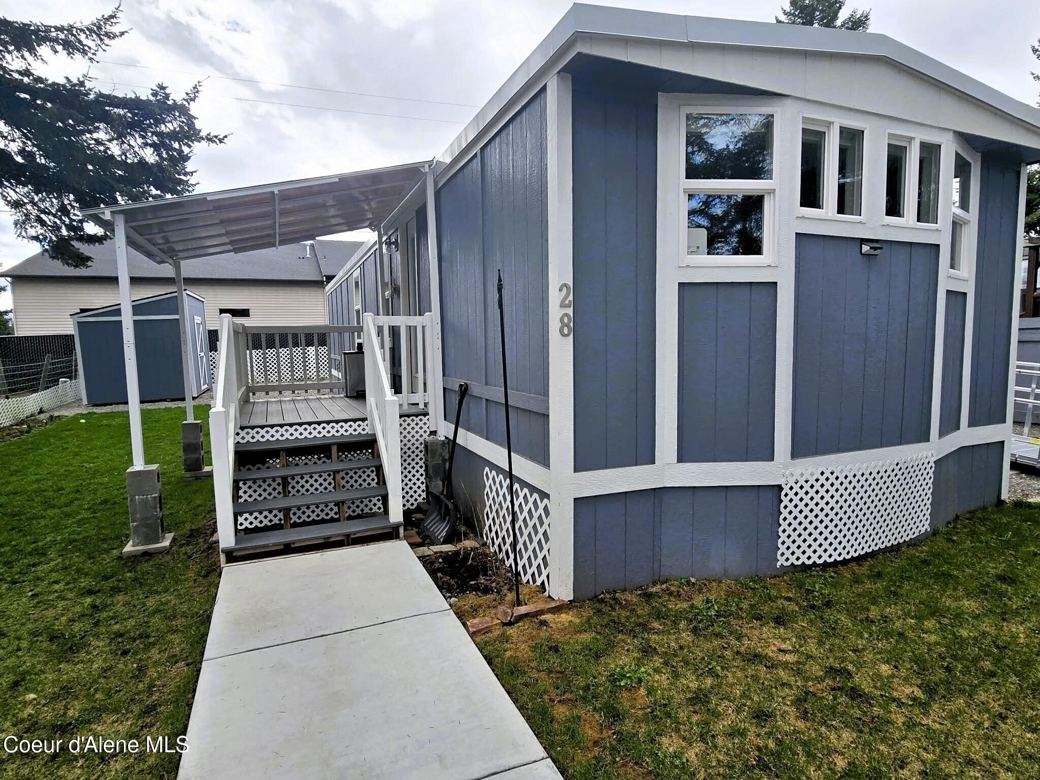 28 East Walrose Loop Hayden, ID 83835 - Photo 20 of 20 Front of Home