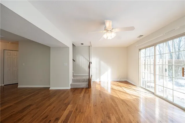 $289,900 | 305 Berrington Court, Bethel Park, PA 15102