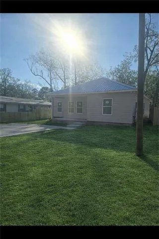 $1,950 | 1415 North Hosmer Street, Covington, LA 70433