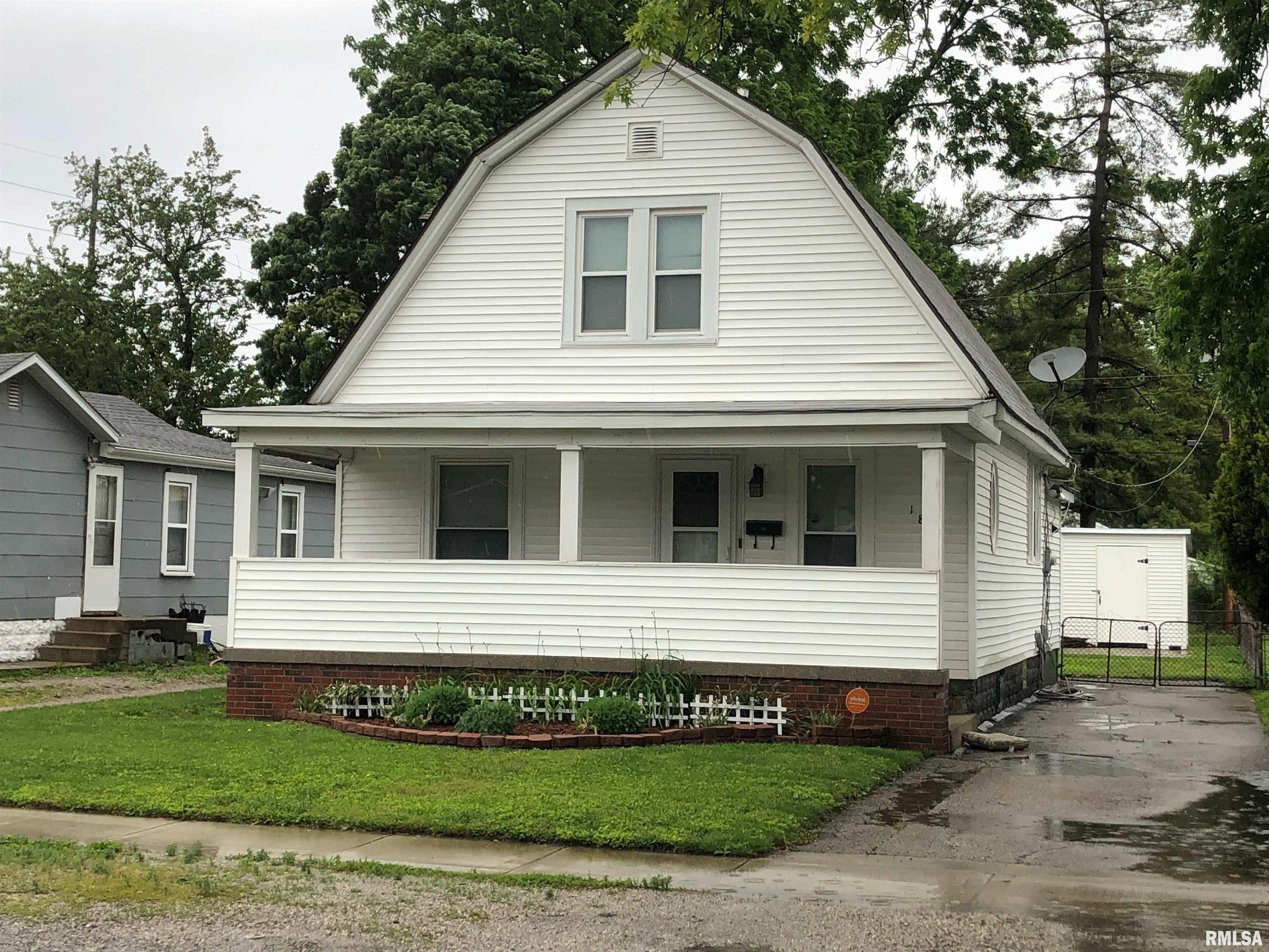 1805 East Keys Avenue Springfield, IL 62702 - Photo 2 of 34