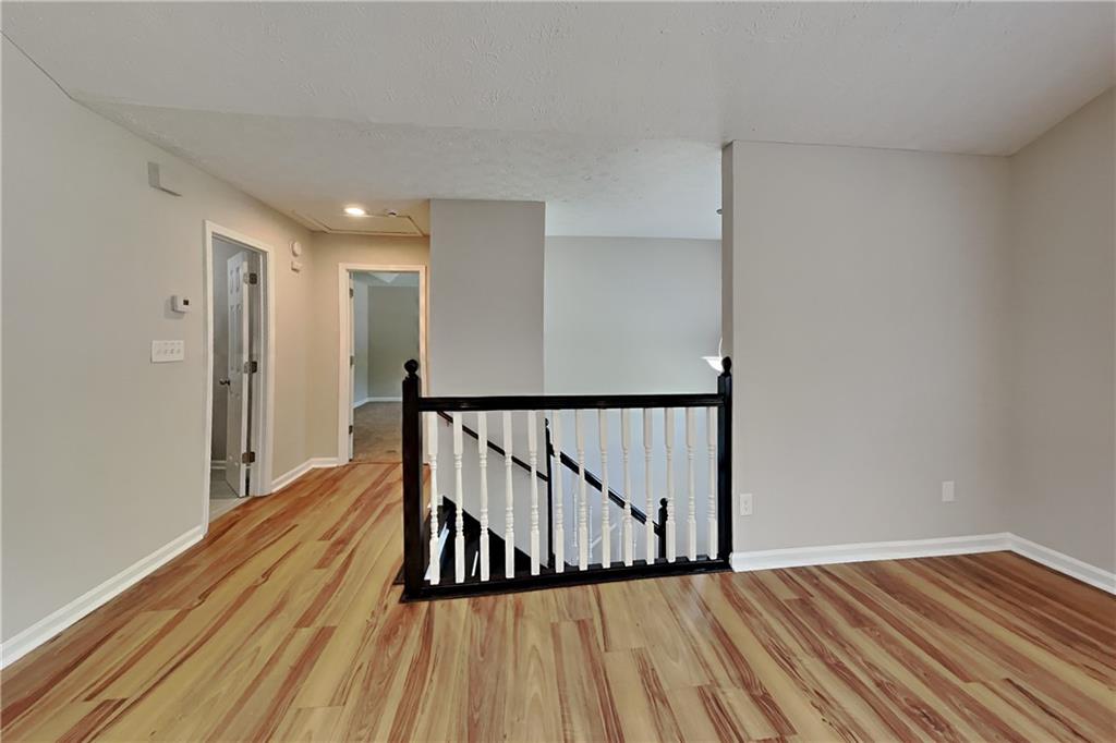 460 Highlander Way Acworth, GA 30101 - Photo 2 of 20