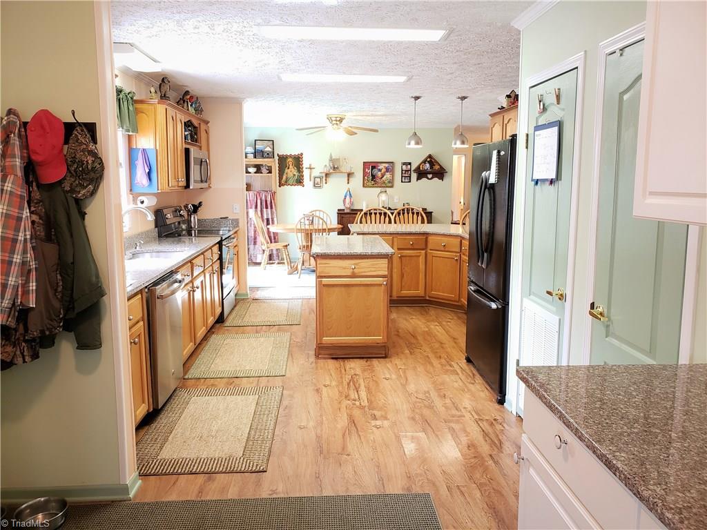 2045 Ray Loop Road Westfield, NC 27053 - Photo 14 of 30 Gallery Image 14
