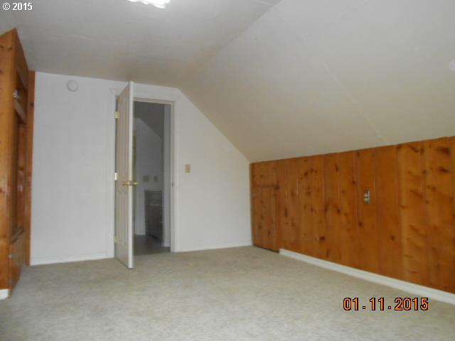 222 South River Road Cottage Grove, OR 97424 - Photo 11 of 16 Gallery Image 11
