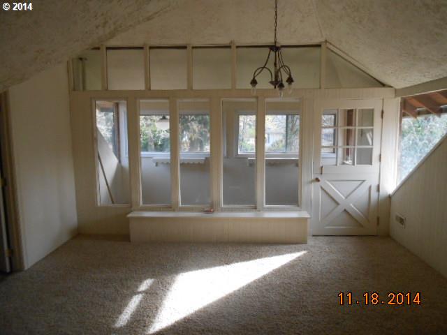 222 South River Road Cottage Grove, OR 97424 - Photo 10 of 16 Gallery Image 10