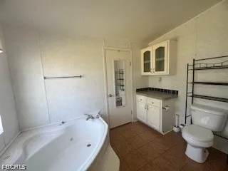 $325,000 | 1086 Pine Avenue, Moore Haven, FL 33471