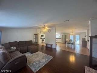 $325,000 | 1086 Pine Avenue, Moore Haven, FL 33471
