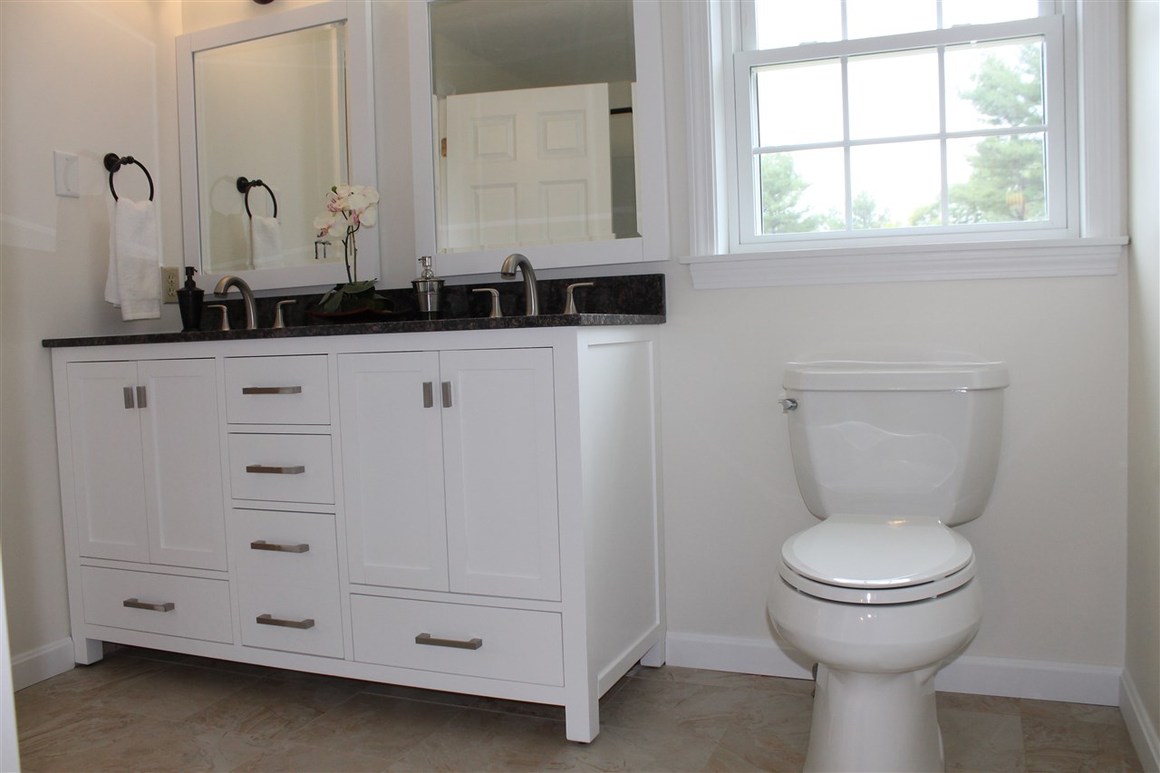 758 Hardy Road Pembroke, NH 03275 - Photo 26 of 32 Gallery Image 26