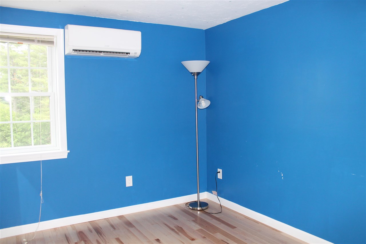 758 Hardy Road Pembroke, NH 03275 - Photo 28 of 32 Gallery Image 28
