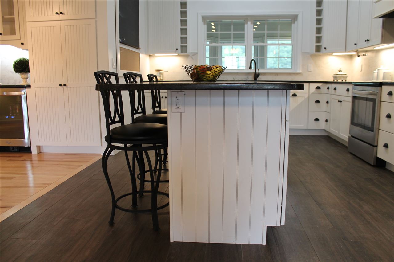 758 Hardy Road Pembroke, NH 03275 - Photo 9 of 32 Gallery Image 9
