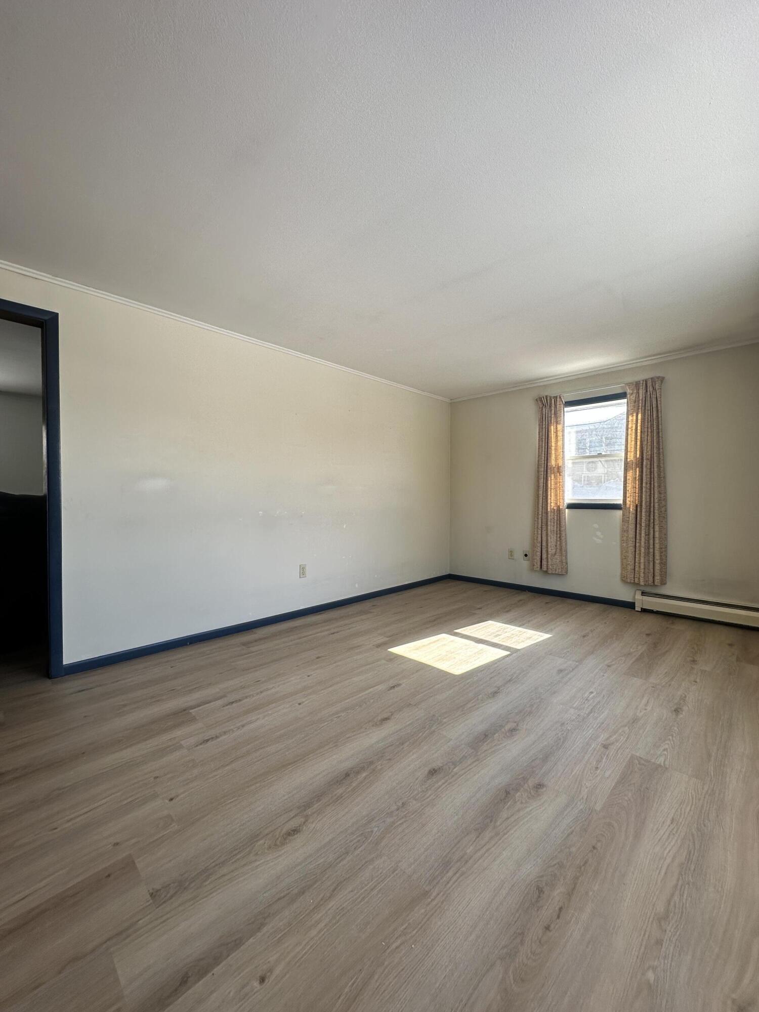 381 Birch Street Bangor, ME 04401 - Photo 12 of 34 IMG_1012