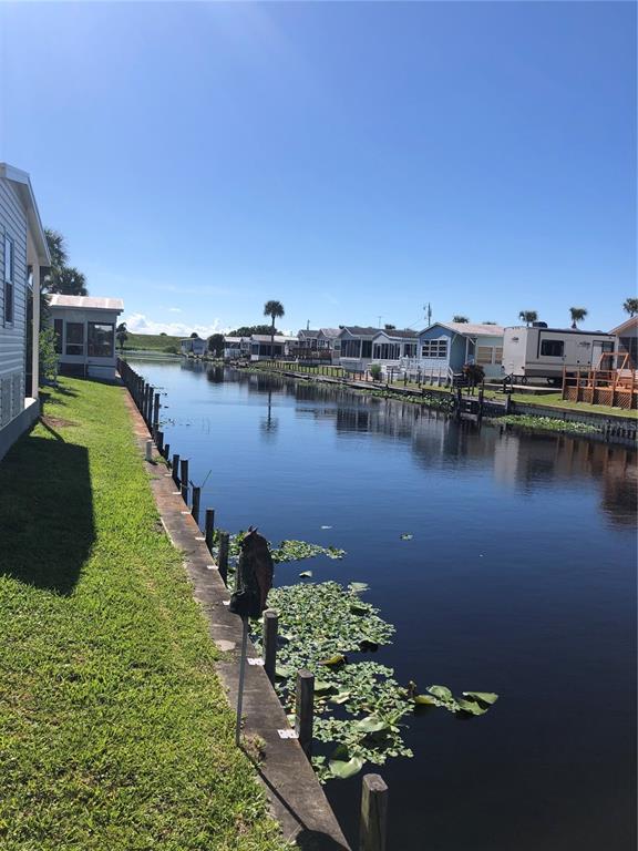 1213 Linda Road, Unit 47 Okeechobee, FL 34974 - Photo 7 of 29 Gallery Image 7