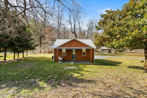 $264,500 | 338 Whistlestop Road, Damascus, VA 24236
