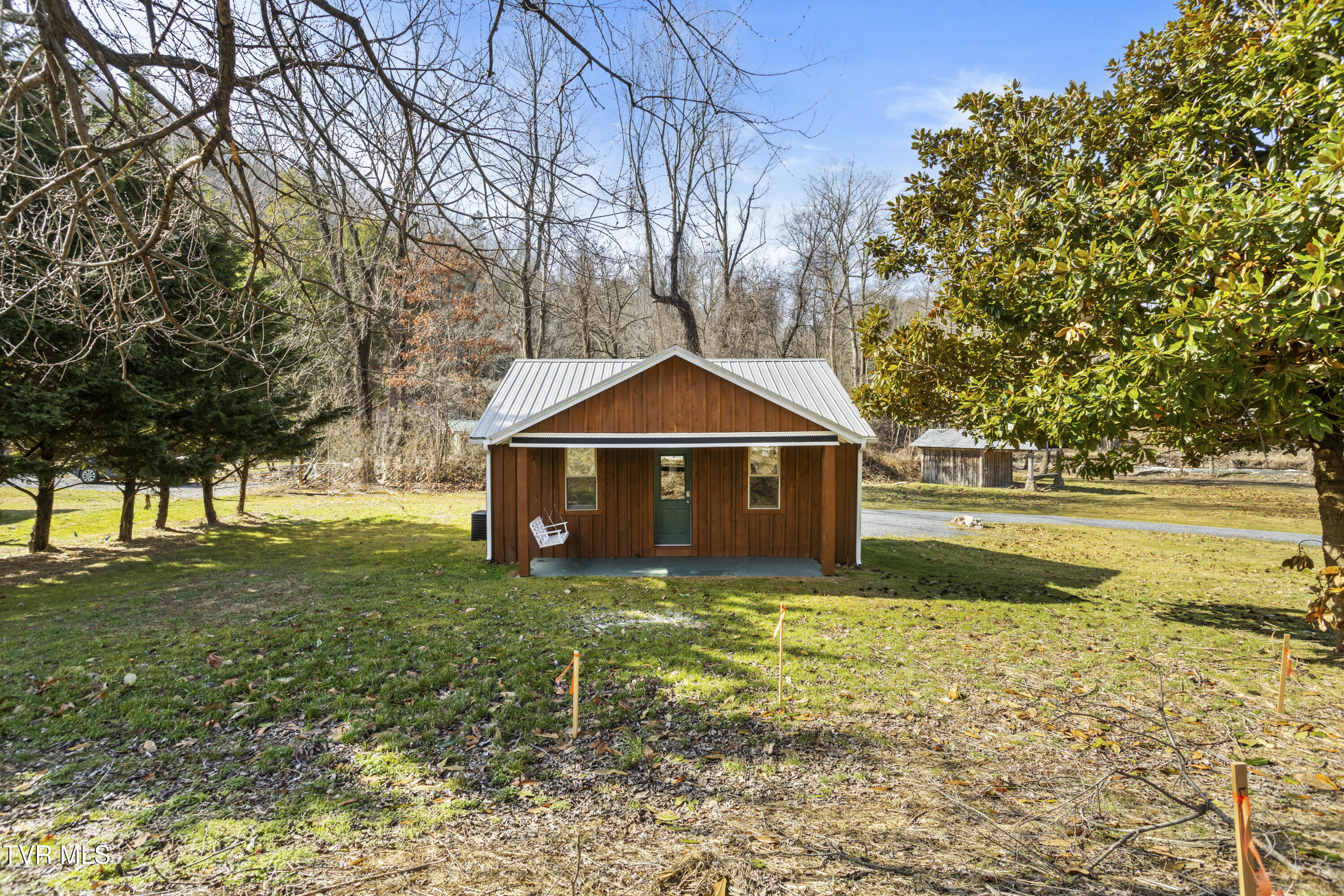 338 Whistlestop Road Damascus, VA 24236 - Photo 38 of 44 177A0068-HDR_1