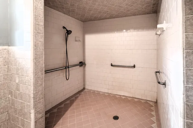 a bathroom with a tub