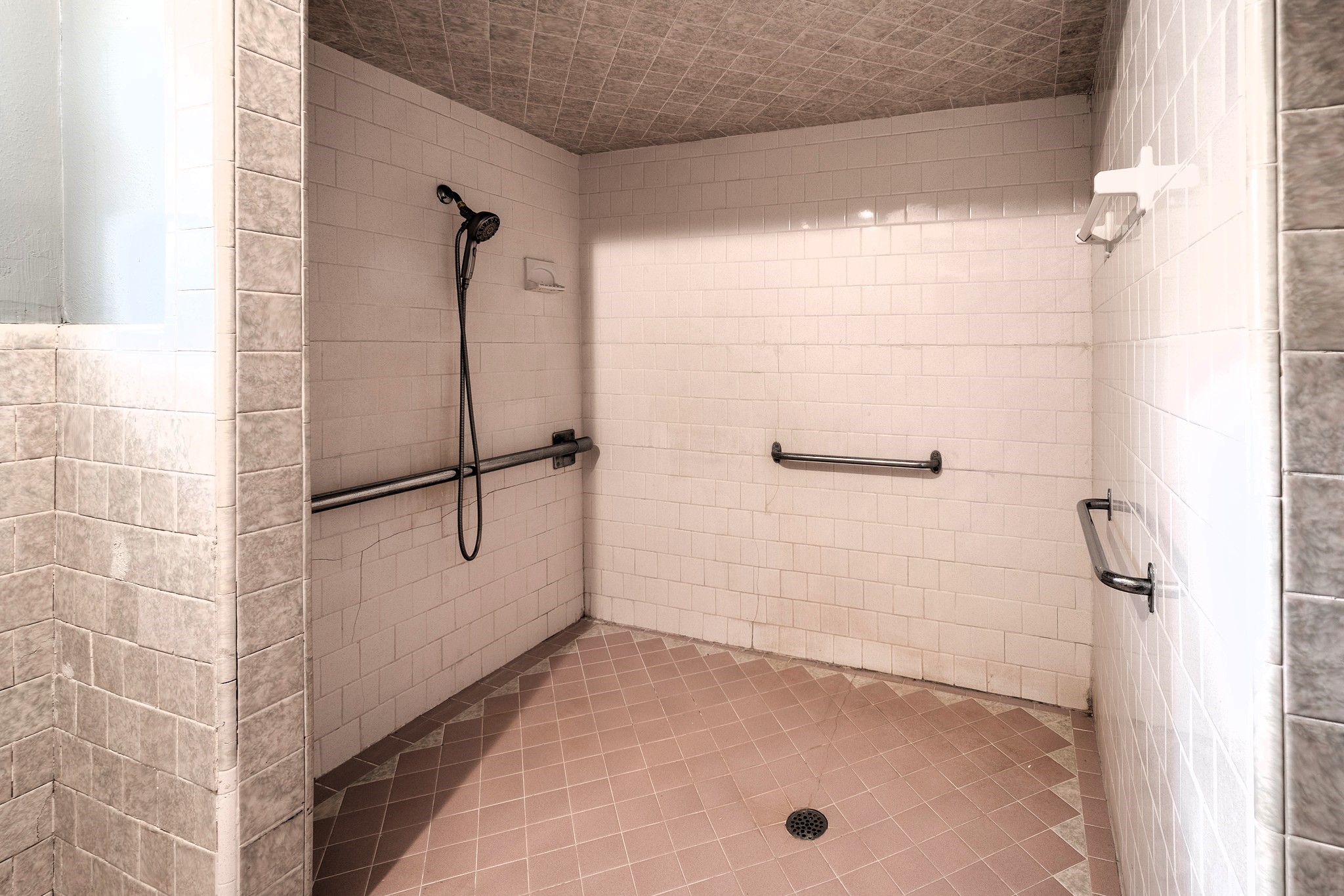 17427 Strack Drive West Spring, TX 77379 - Photo 19 of 25 a bathroom with a tub