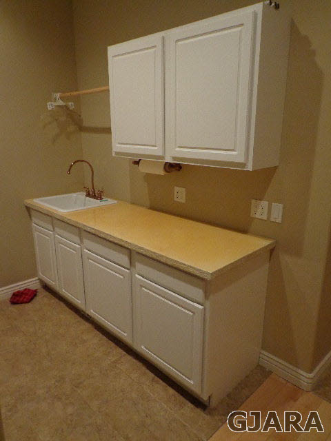 1427 19 Road Fruita, CO 81521 - Photo 16 of 23 a utility room with dryer and washer