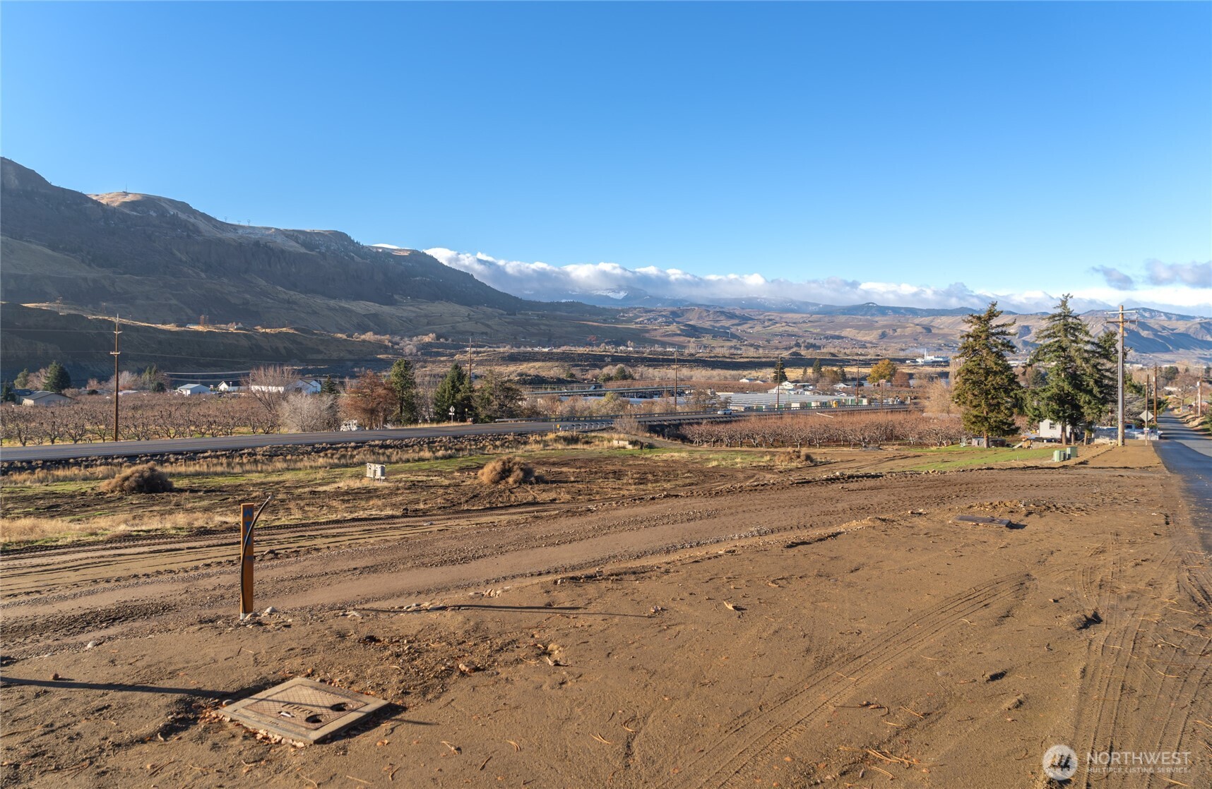 0 Riverside Drive Rock Island, WA 98850 - Photo 16 of 31 a view of a city