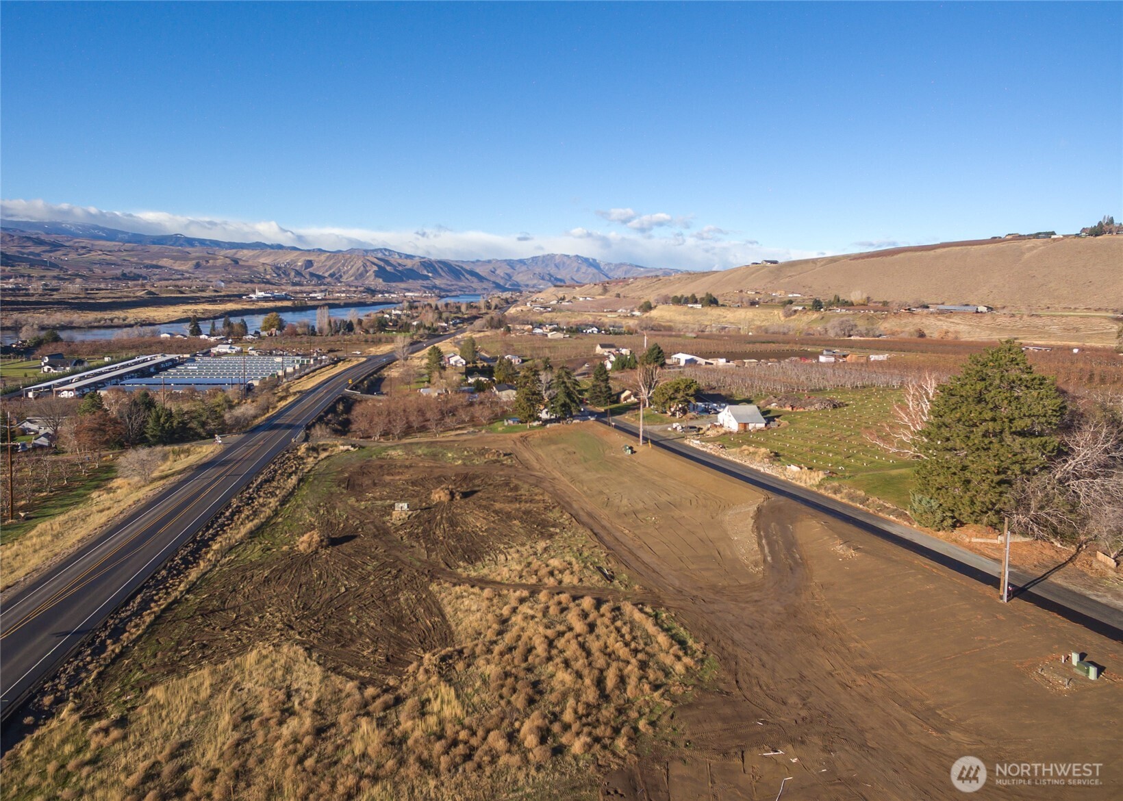 0 Riverside Drive Rock Island, WA 98850 - Photo 6 of 31 a view of a city