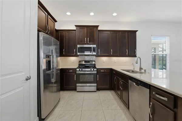 $3,200 | 30588 Chesapeake Bay Drive, Wesley Chapel, FL 33543