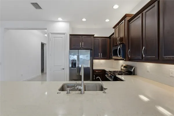 $3,200 | 30588 Chesapeake Bay Drive, Wesley Chapel, FL 33543