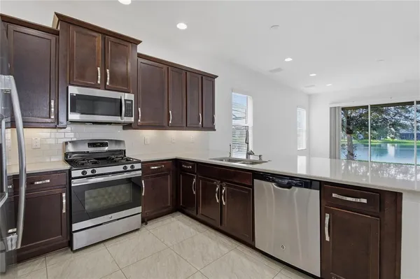 $3,200 | 30588 Chesapeake Bay Drive, Wesley Chapel, FL 33543