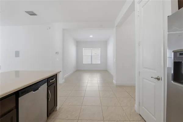 $3,200 | 30588 Chesapeake Bay Drive, Wesley Chapel, FL 33543