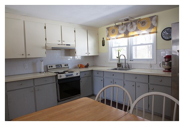 57 Jeannine Road Bellingham, MA 02019 - Photo 16 of 24 Gallery Image 16