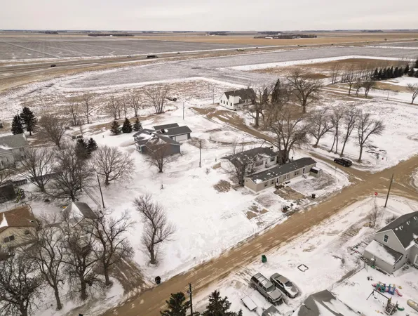 $205,000 | 210 Aldrich Avenue, Argusville, ND 58005