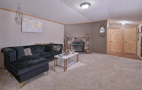 $205,000 | 210 Aldrich Avenue, Argusville, ND 58005