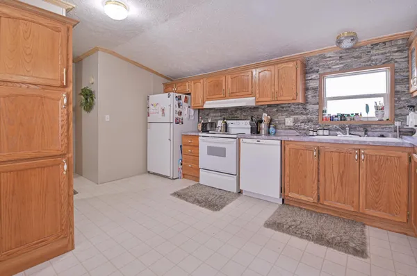 $205,000 | 210 Aldrich Avenue, Argusville, ND 58005