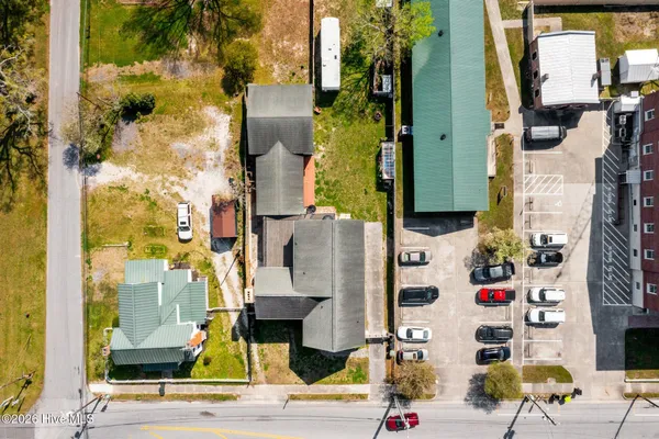 $420,000 | 116 West Jones Street, Trenton, NC 28585
