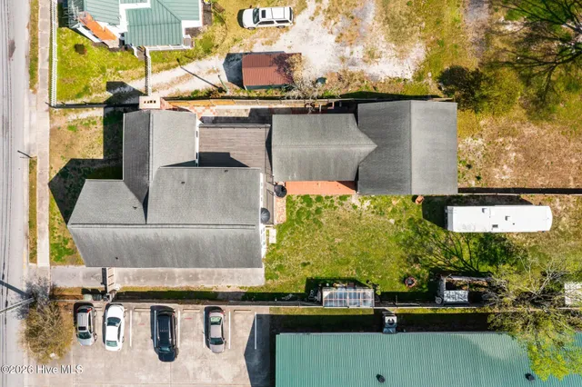 $450,000 | 116 West Jones Street, Trenton, NC 28585