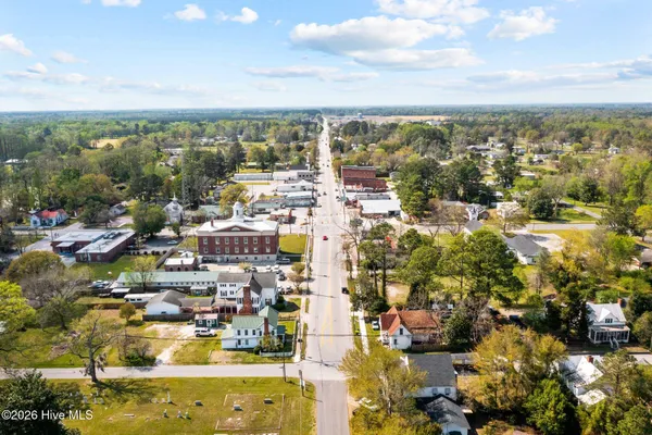 $420,000 | 116 West Jones Street, Trenton, NC 28585