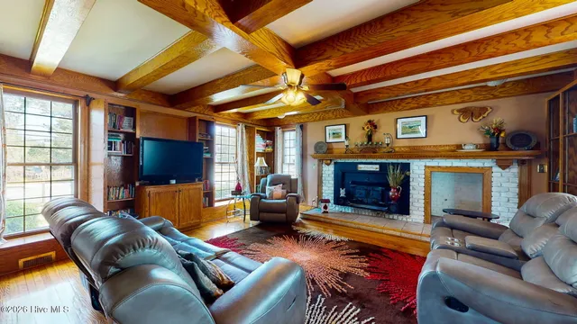 $450,000 | 116 West Jones Street, Trenton, NC 28585