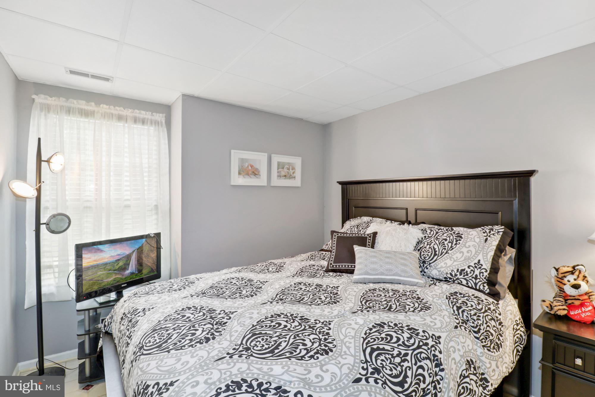 232 Tavistock Cherry Hill, NJ 08034 - Photo 21 of 32 Second Bedroom