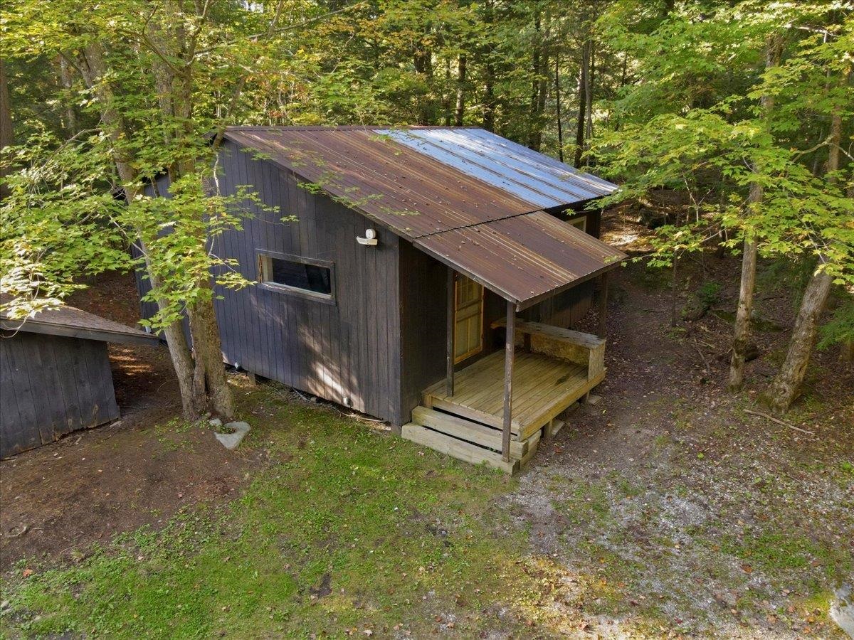 85 Upper Access Road Hinesburg, VT 05461 - Photo 54 of 59 Gallery Image 54