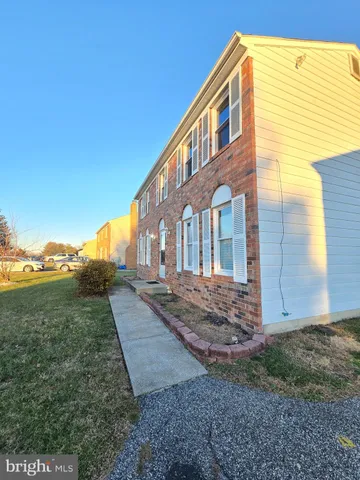 a front view of house with yard