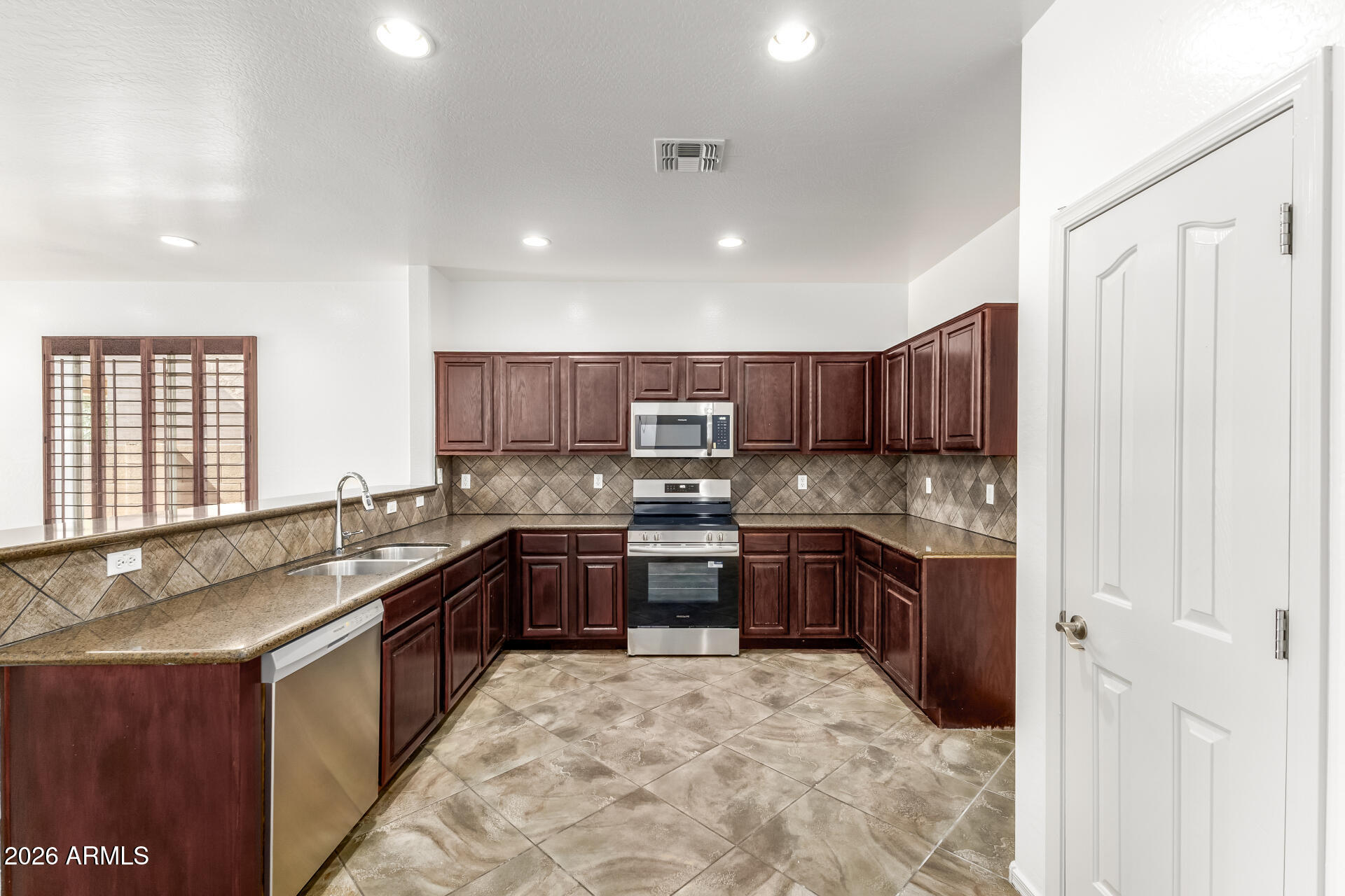 45369 Miramar Road Maricopa, AZ 85139 - Photo 12 of 35 Gallery Image 12