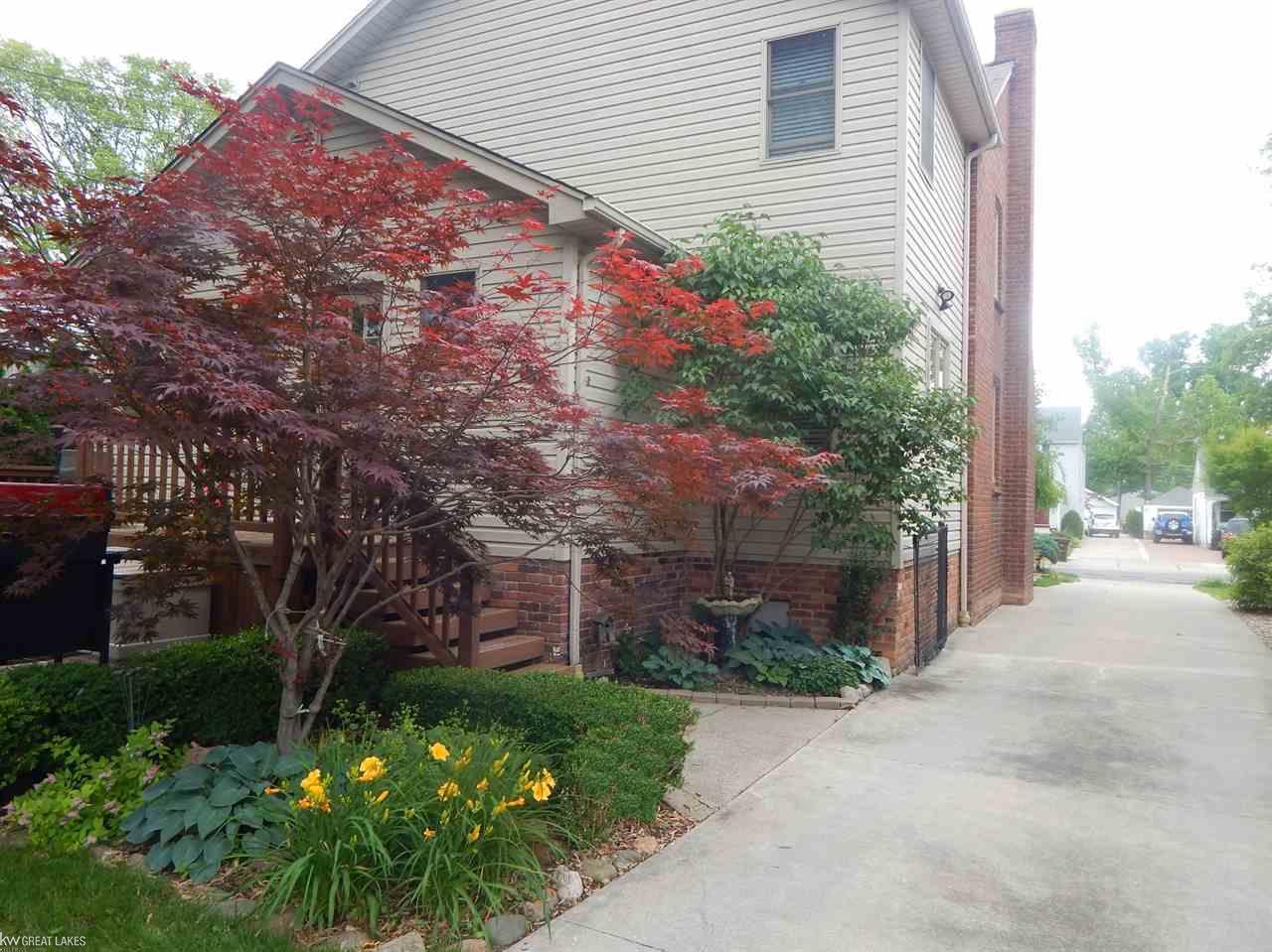 1793 Hampton Road Grosse Pointe Woods, MI 48236 - Photo 43 of 69 Gallery Image 43