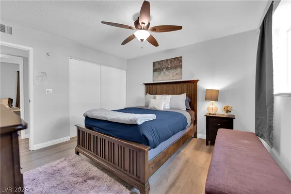 $3,200 | 942 Westminster Avenue, Las Vegas, NV 89119