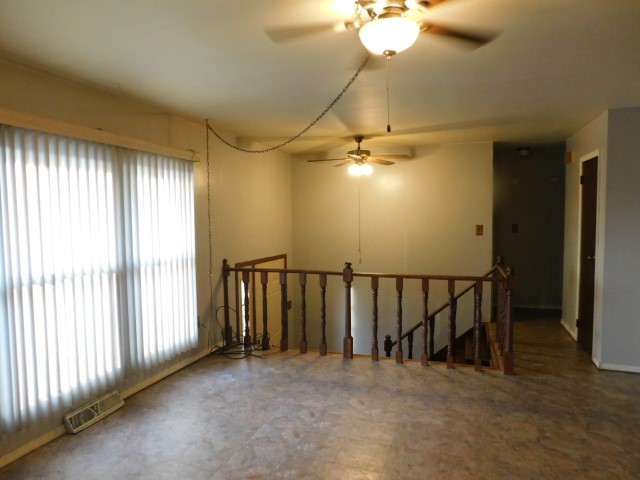 202 Irene Avenue Rochelle, IL 61068 - Photo 4 of 22