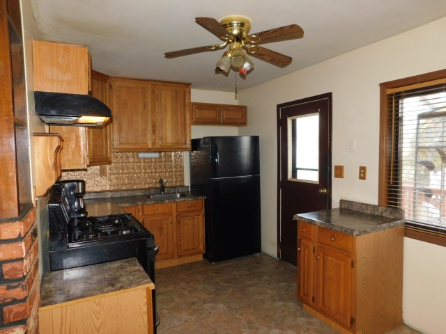 202 Irene Avenue Rochelle, IL 61068 - Photo 8 of 22
