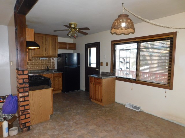 202 Irene Avenue Rochelle, IL 61068 - Photo 9 of 22