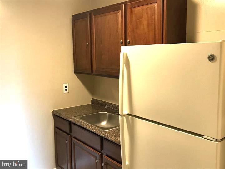 9282 Adelphi Road, Unit 303 Hyattsville, MD 20783 - Photo 7 of 16 Kitchen View