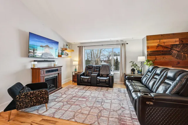 $399,900 | 11576 Bristol Road, Chisago City, MN 55013