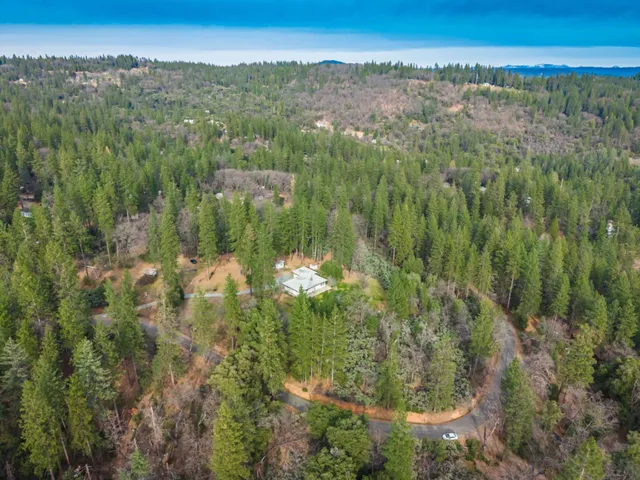 $499,900 | 13081 Pine Cone Circle, Grass Valley, CA 95945