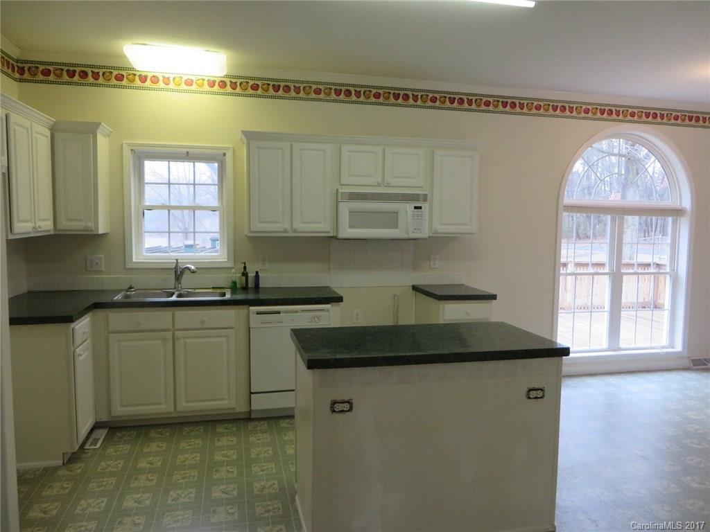 3371 Rhyne Forest Road Iron Station, NC 28080 - Photo 7 of 15 Gallery Image 7